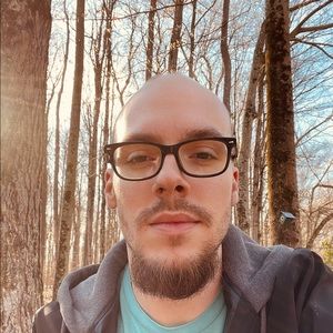 Meet your Posher, Joshua